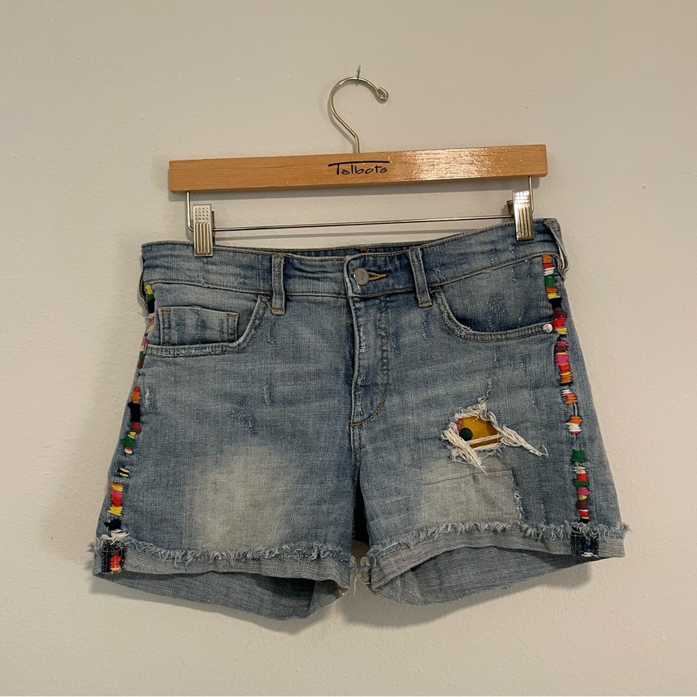 Pilcro Hyphen High-Rise Multicolor Embroidered Distressed Denim Shorts, Size 27 - Picture 2 of 9